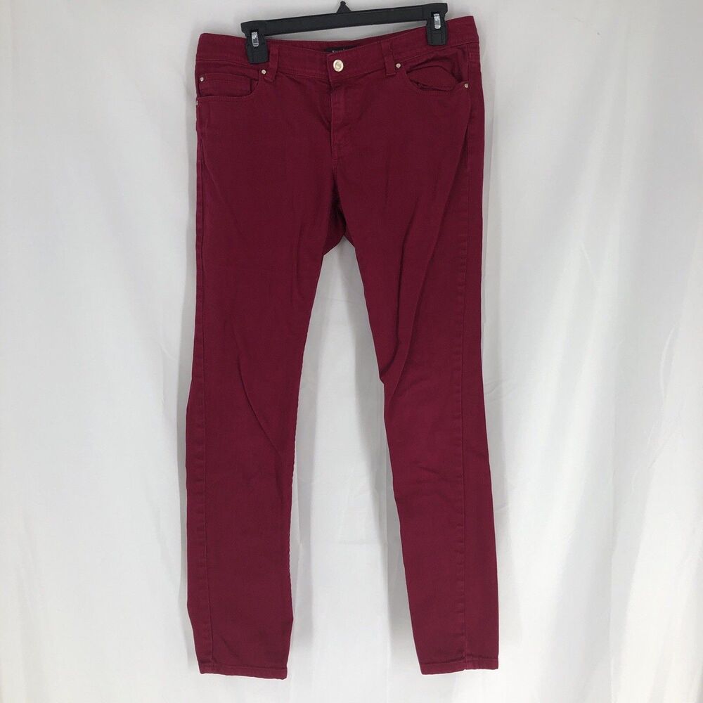 White House Black Market Blanc Women Size 8 Red Slim Leg Jean